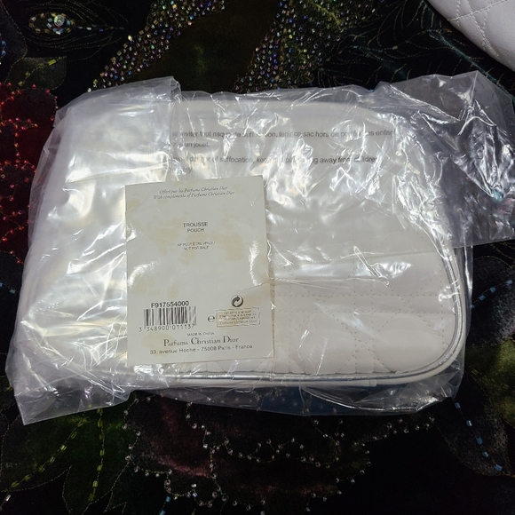 Dior Cannage Drawstring Bag - Picture 17 of 17